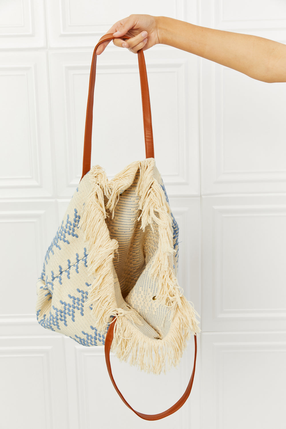 Fame Day Dreamer Weaved Fringe Tote Bag in Blue